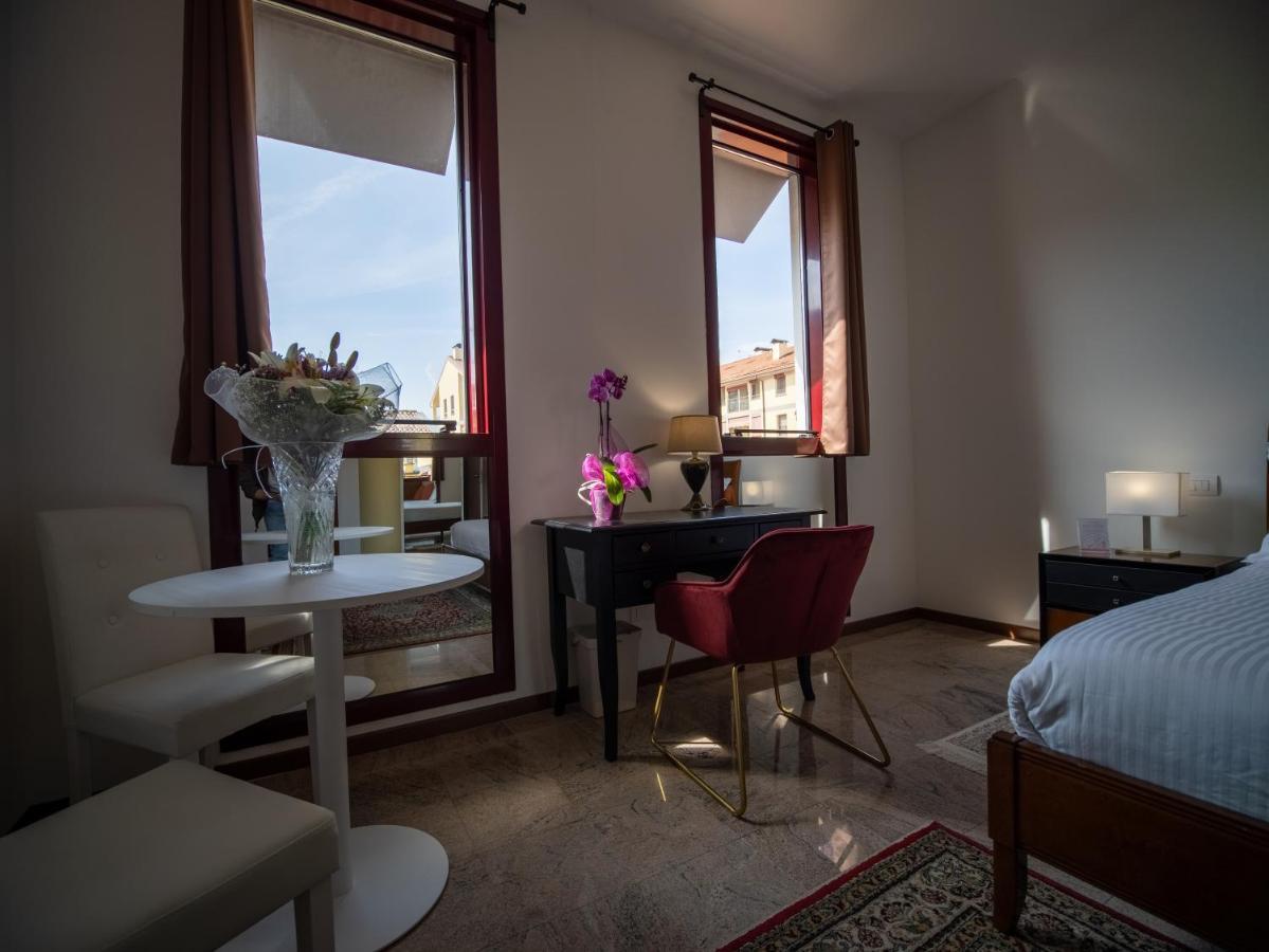 Ego' Residence Φεράρα Εξωτερικό φωτογραφία