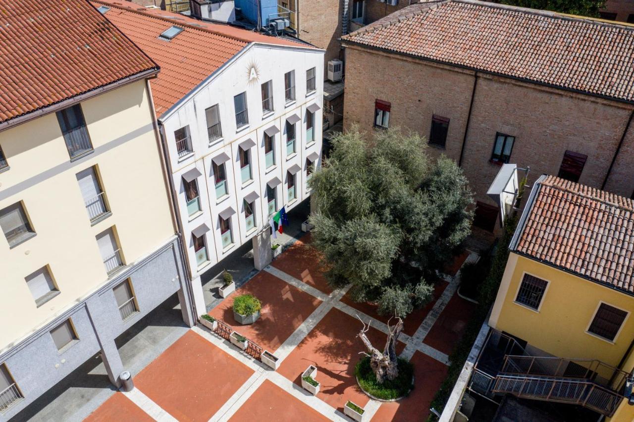 Ego' Residence Φεράρα Εξωτερικό φωτογραφία