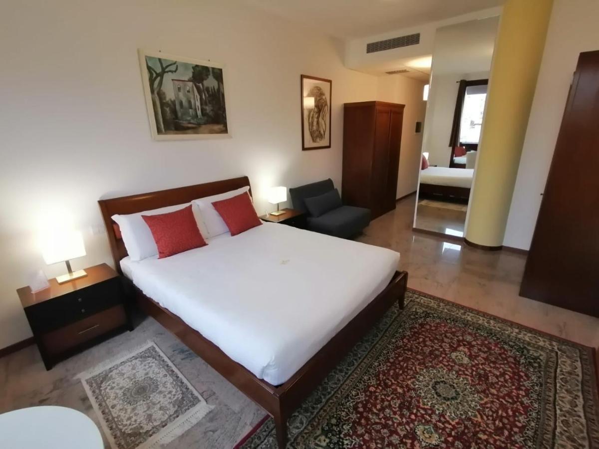 Ego' Residence Φεράρα Εξωτερικό φωτογραφία